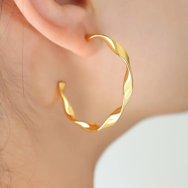 Earrings Twisted Hoops 3.5 cm.