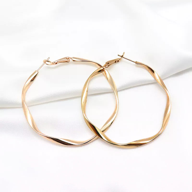 Hoop Earrings Twisted 5 cm. Rose Gold