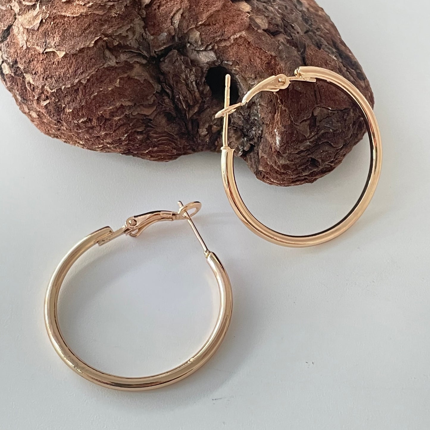 Hoop Earrings 3 cm. Rose Gold